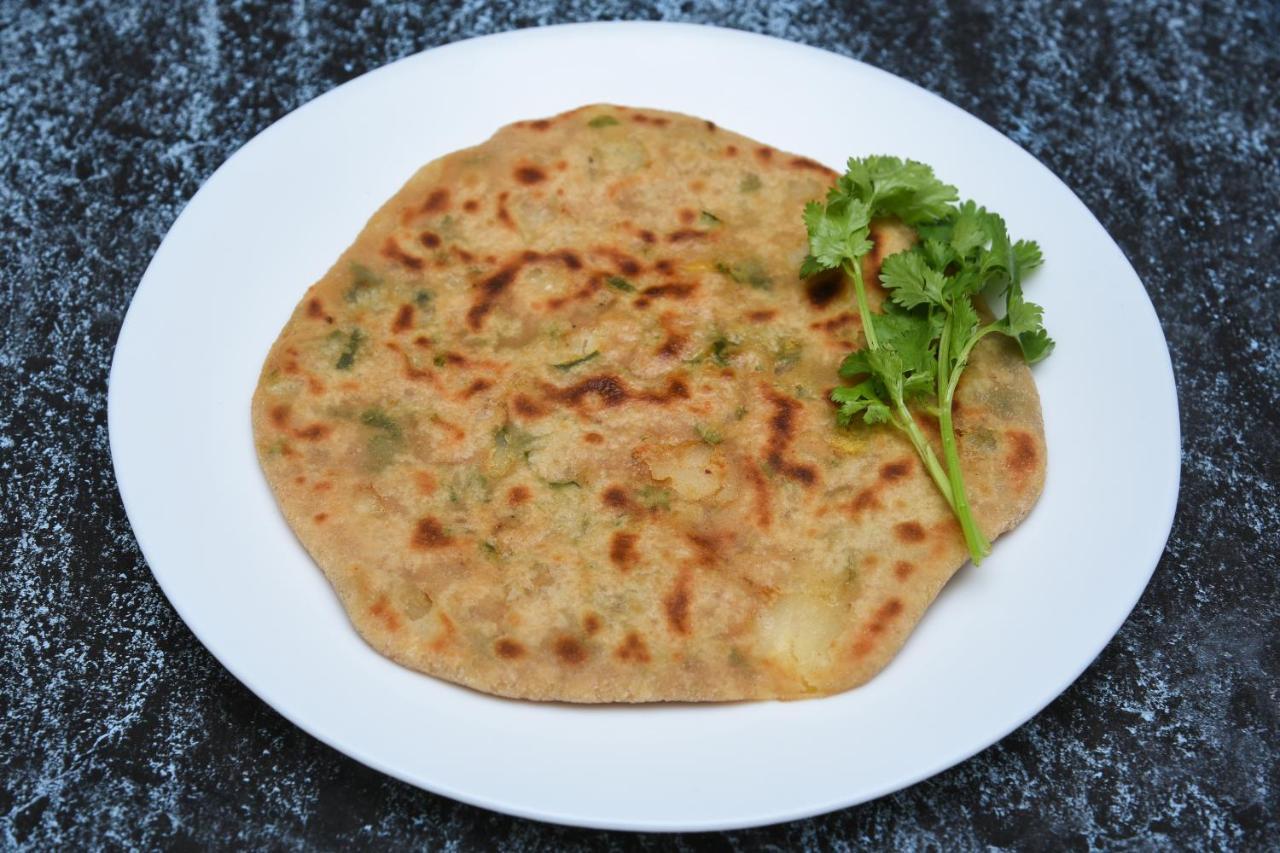 Palm Spring A Boutique Hotel New Delhi Bagian luar foto